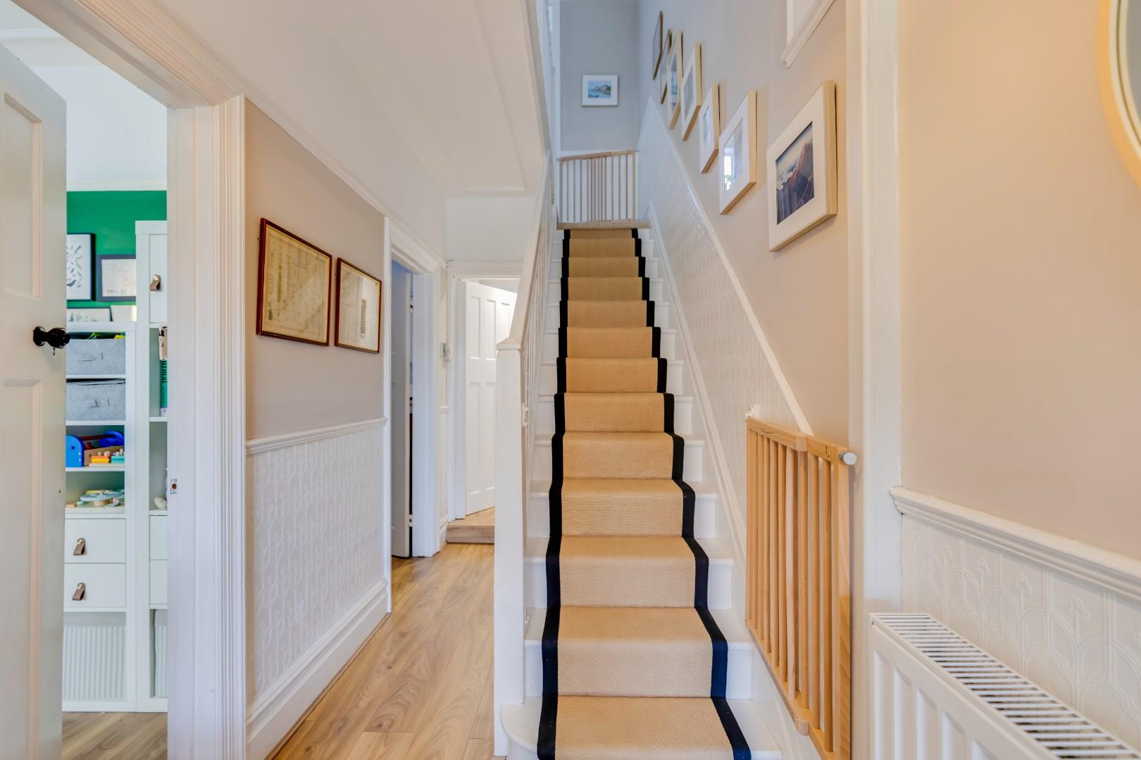 39 Redlands Road, Penarth, CF64 2WD